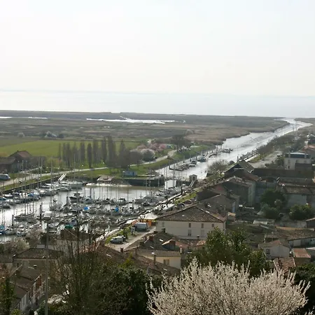 A La Ferme Bio * Mortagne-sur-Gironde